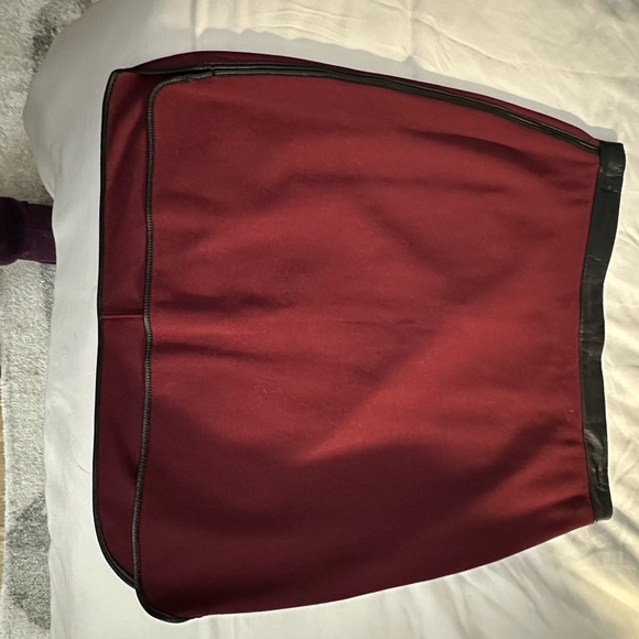 Club Monaco - Picture 3 of 3